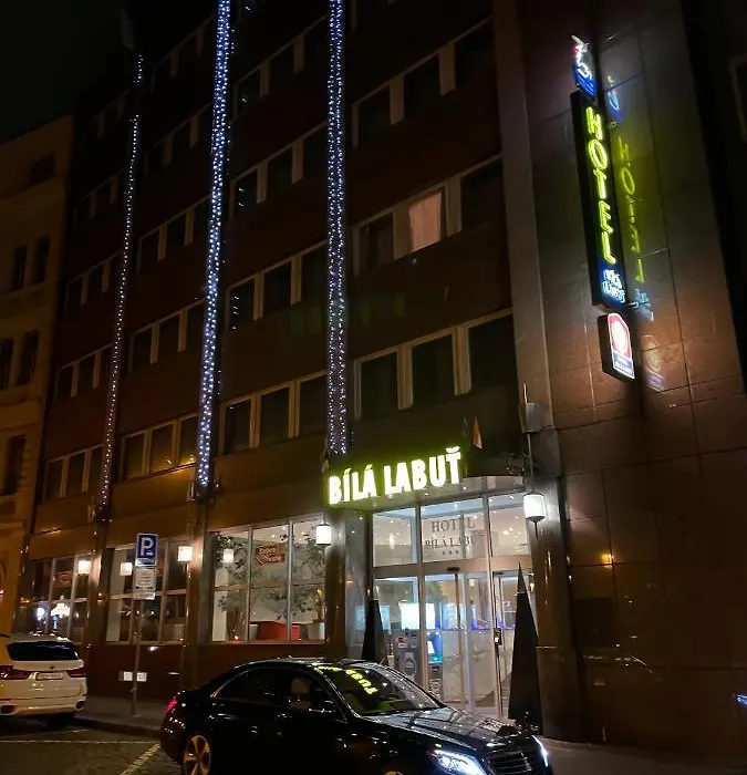 Luxury Family Hotel Bila Labut-1