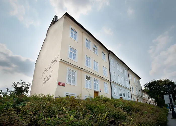 Ea Hotel Jeleni Dvur Prague Castle